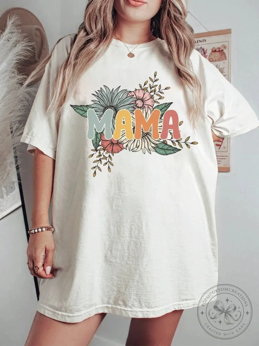 Mama Floral Bouquet Vintage Style Graphic T-Shirt for Women